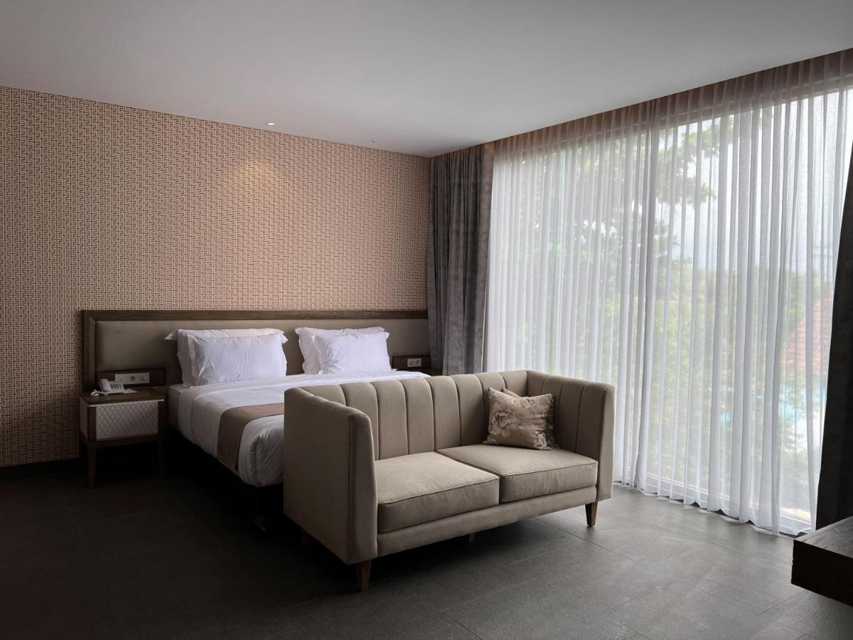 Tabebuya Resto & Resort Kesembu Kültér fotó