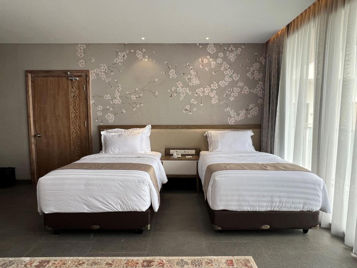 Tabebuya Resto & Resort Kesembu Kültér fotó